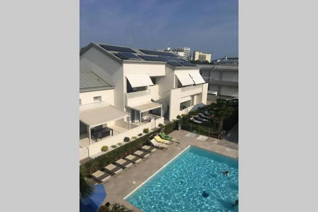House Giusi - Residence Sunset Lido di Jesolo