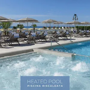 Cavalieri Palace Hotel